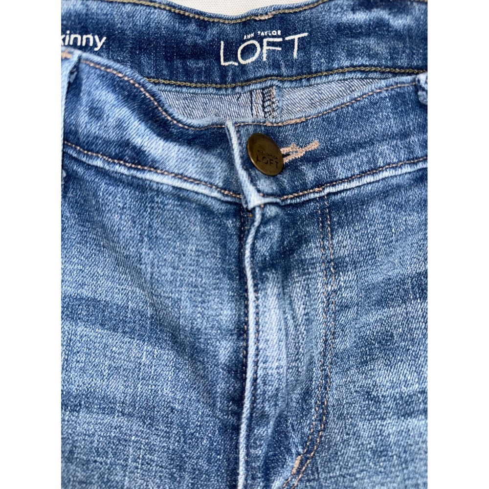 Ann‎ Taylor Loft Relaxed Skinny Paint Splatter Raw Hem Jeans 28/6 cottage, boho - Picture 6 of 10